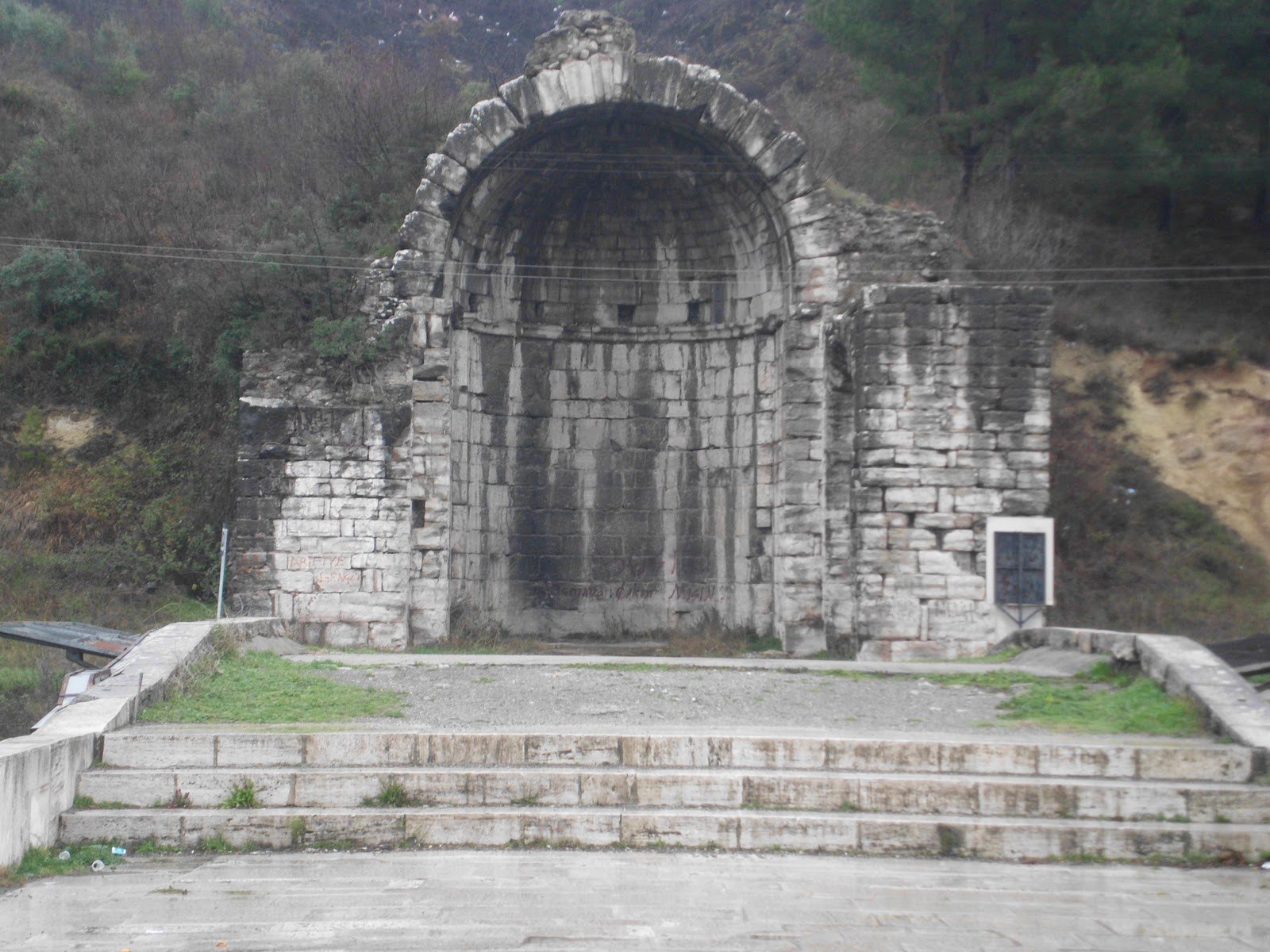 Justinianus Köprüsü (Beşköprü)