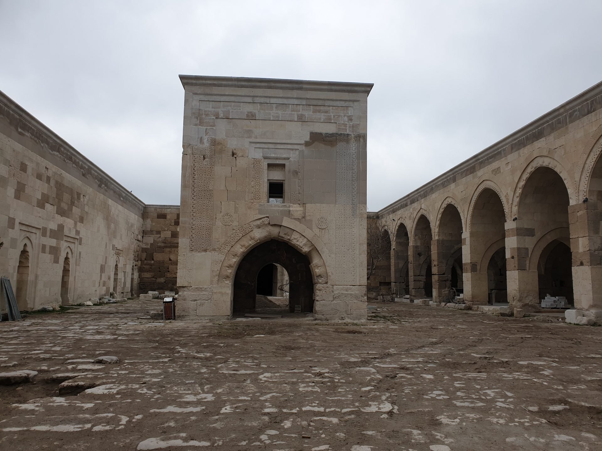 Sultanhanı kervansarayı