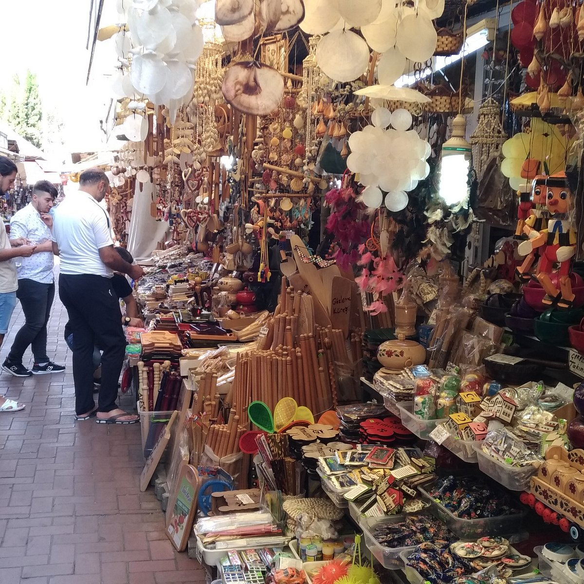 Çekiciler Çarşısı ahşap el sanatları