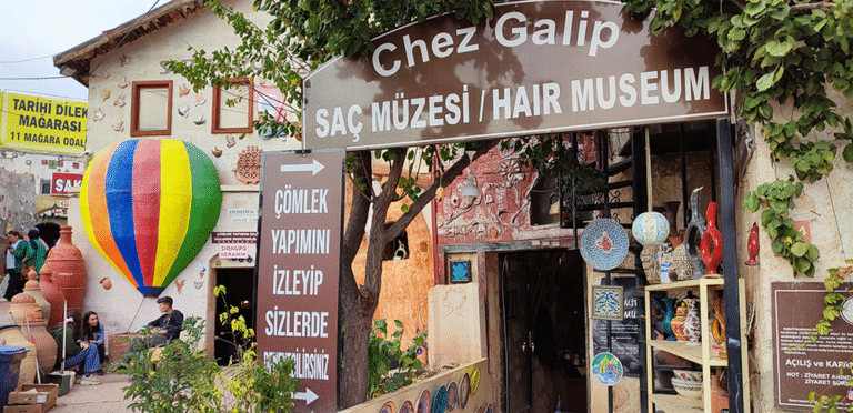 Chez Galip Saç Müzesi