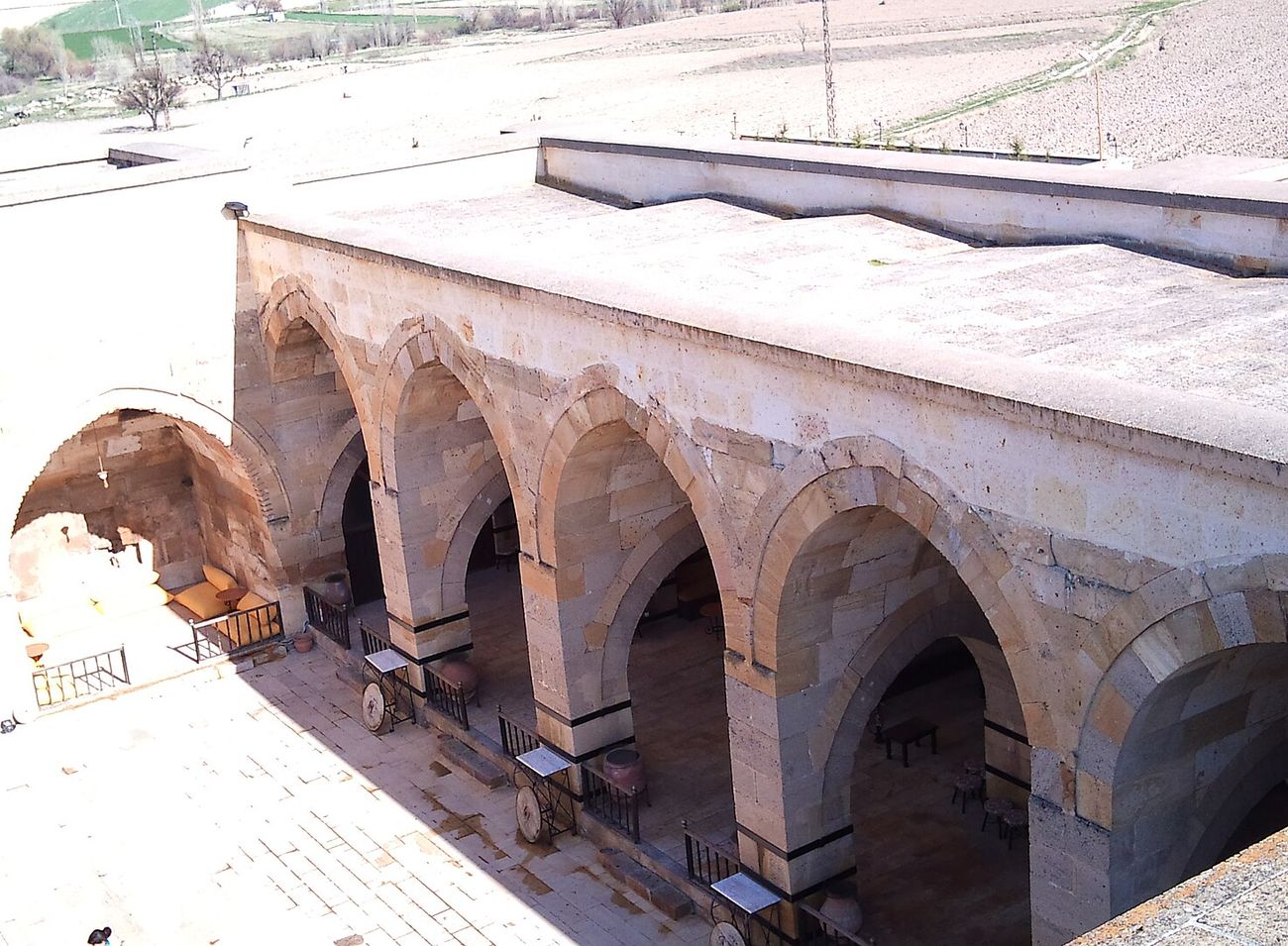 Sarıhan Kervansarayı semazen