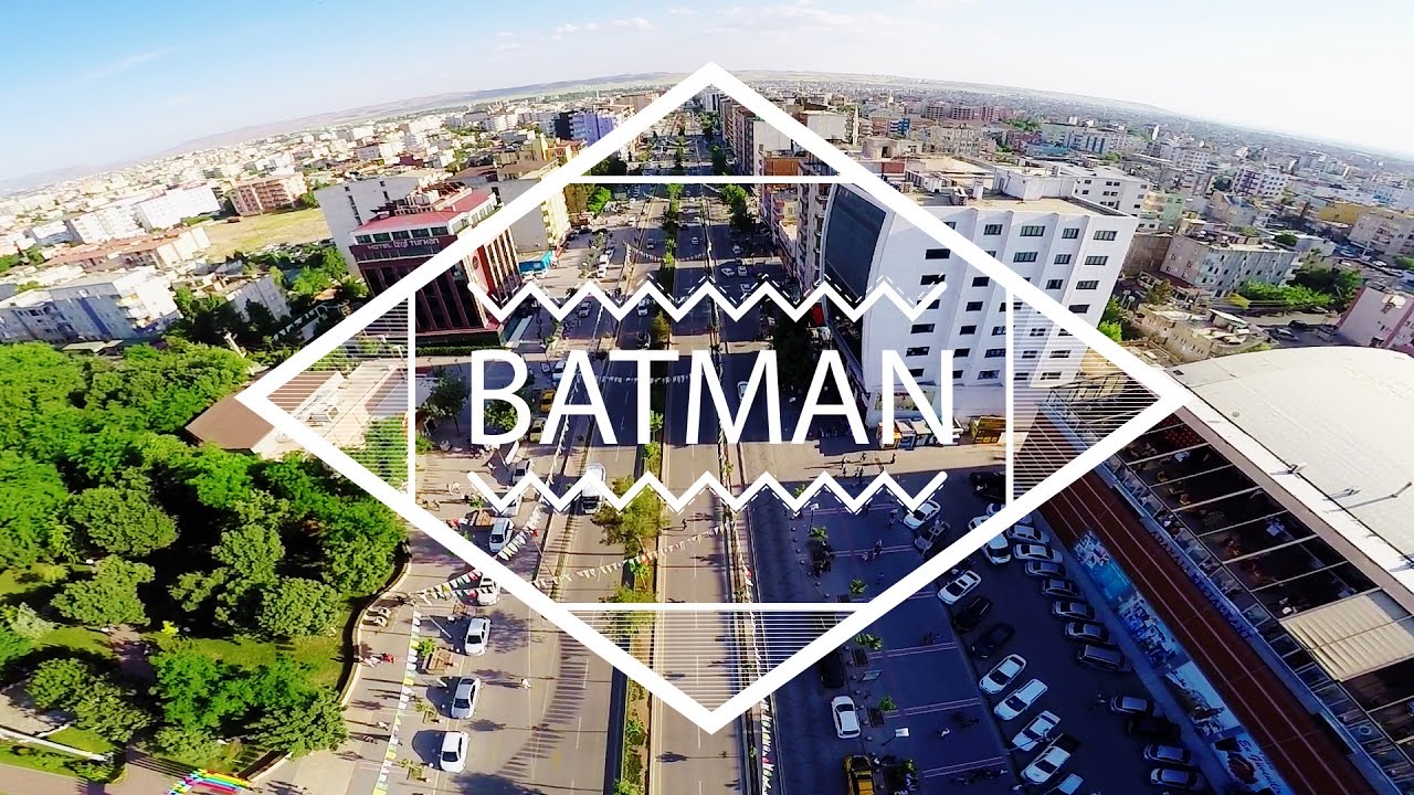 Batman şehir meydanı modern AVM