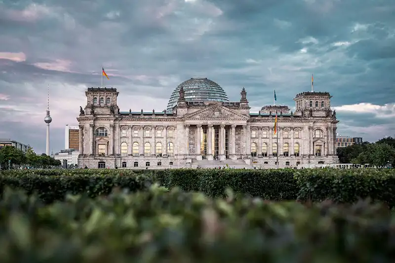 Reichstag + Kubbe