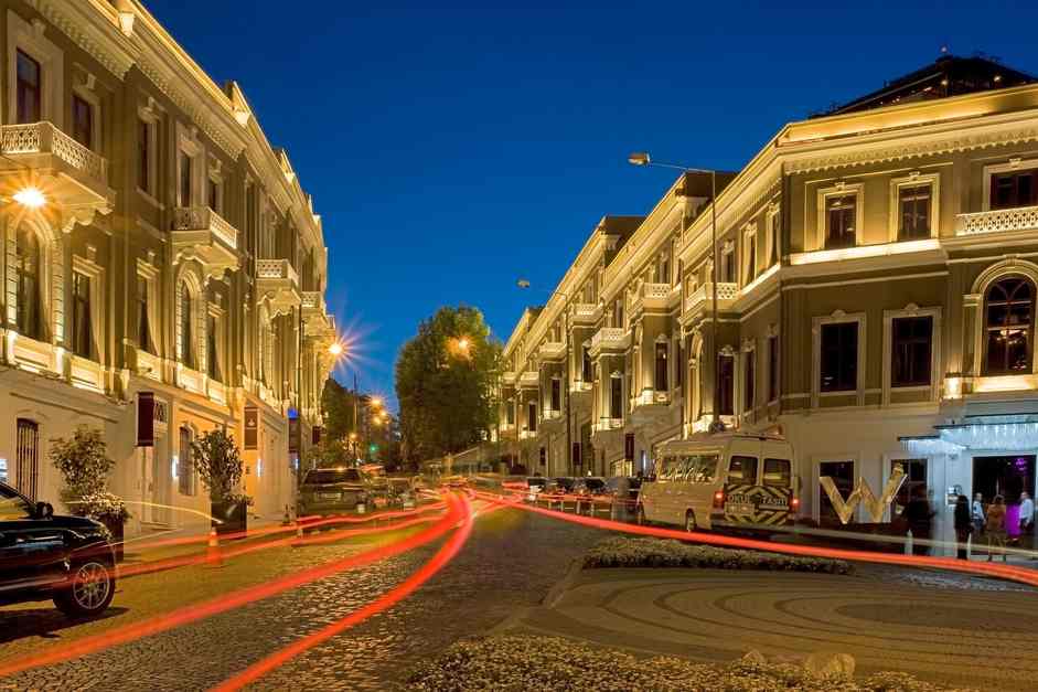 Akaretler Sıraevleri butik alışveriş
