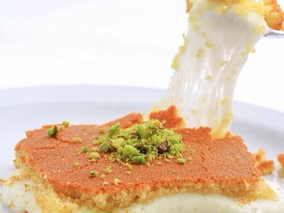 Knafeh + Maamoul (Tatlı)