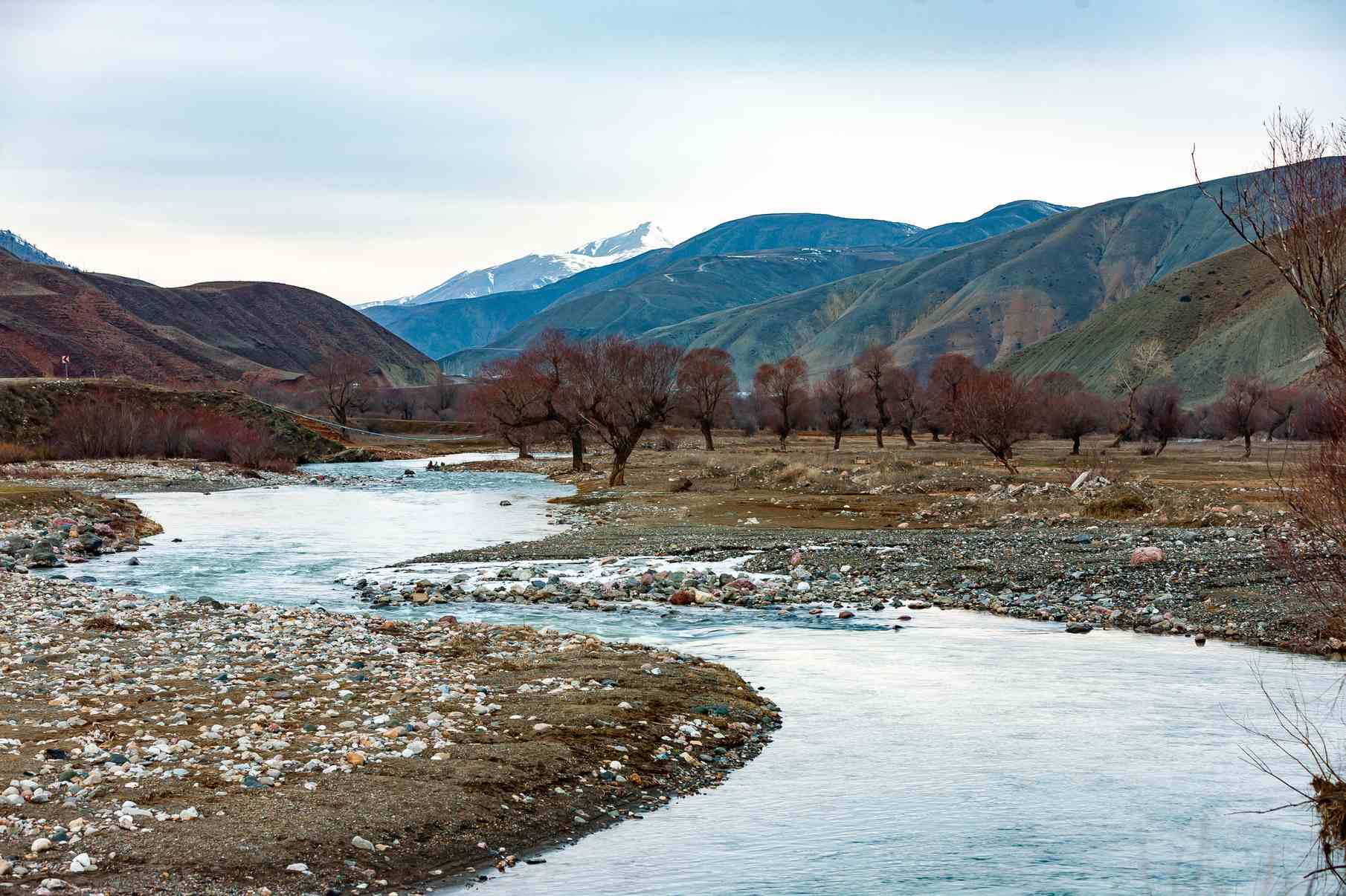 Yüzergöl yüzer ada yayla manzara