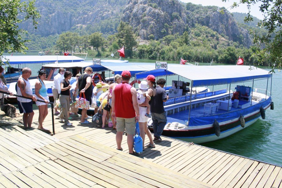 Dalyan Nehir Kıyısı & Promenad