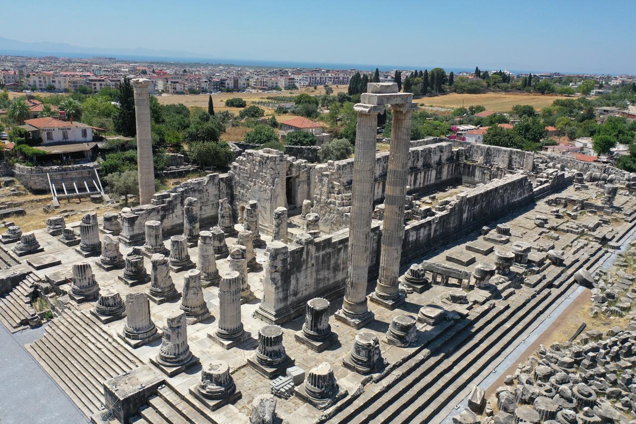 Apollon Tapınağı 19m sütunlar antik Didyma