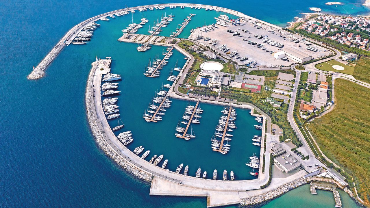 Didim Marina D-Marin mega yat