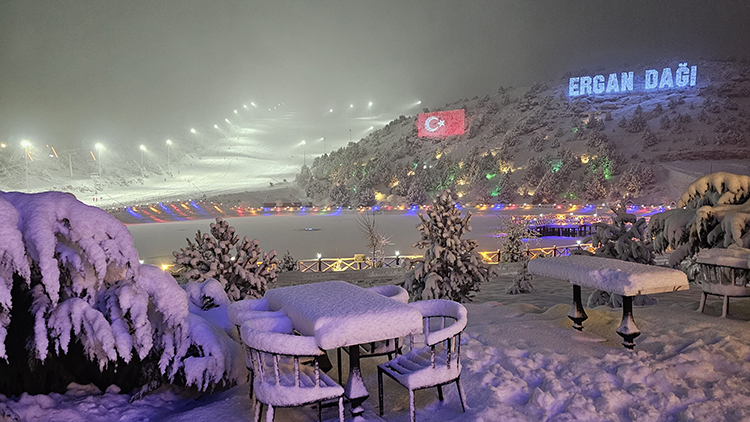 Ergan Dağı kayak merkezi pist