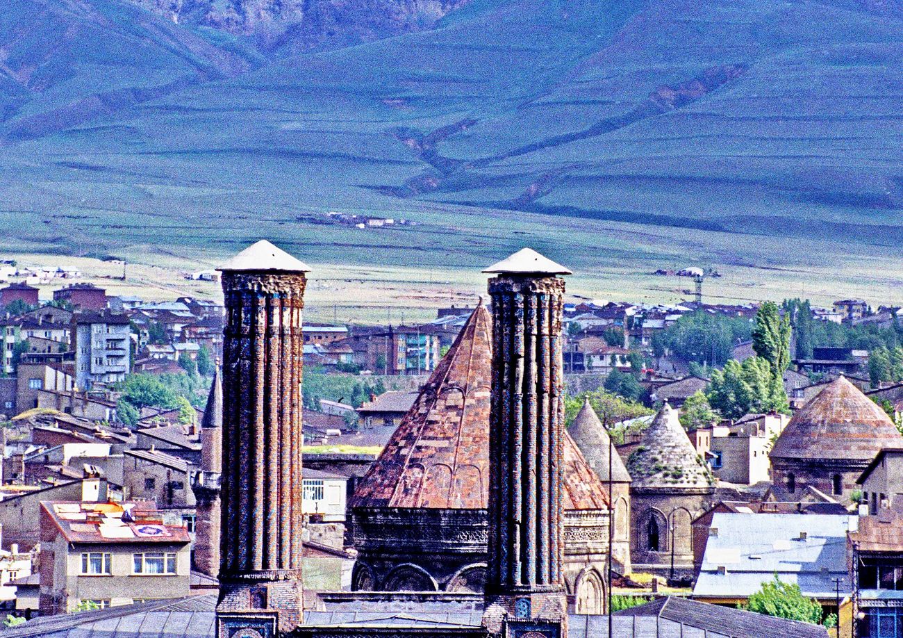 Yakutiye Medresesi İlhanlı mimari müze