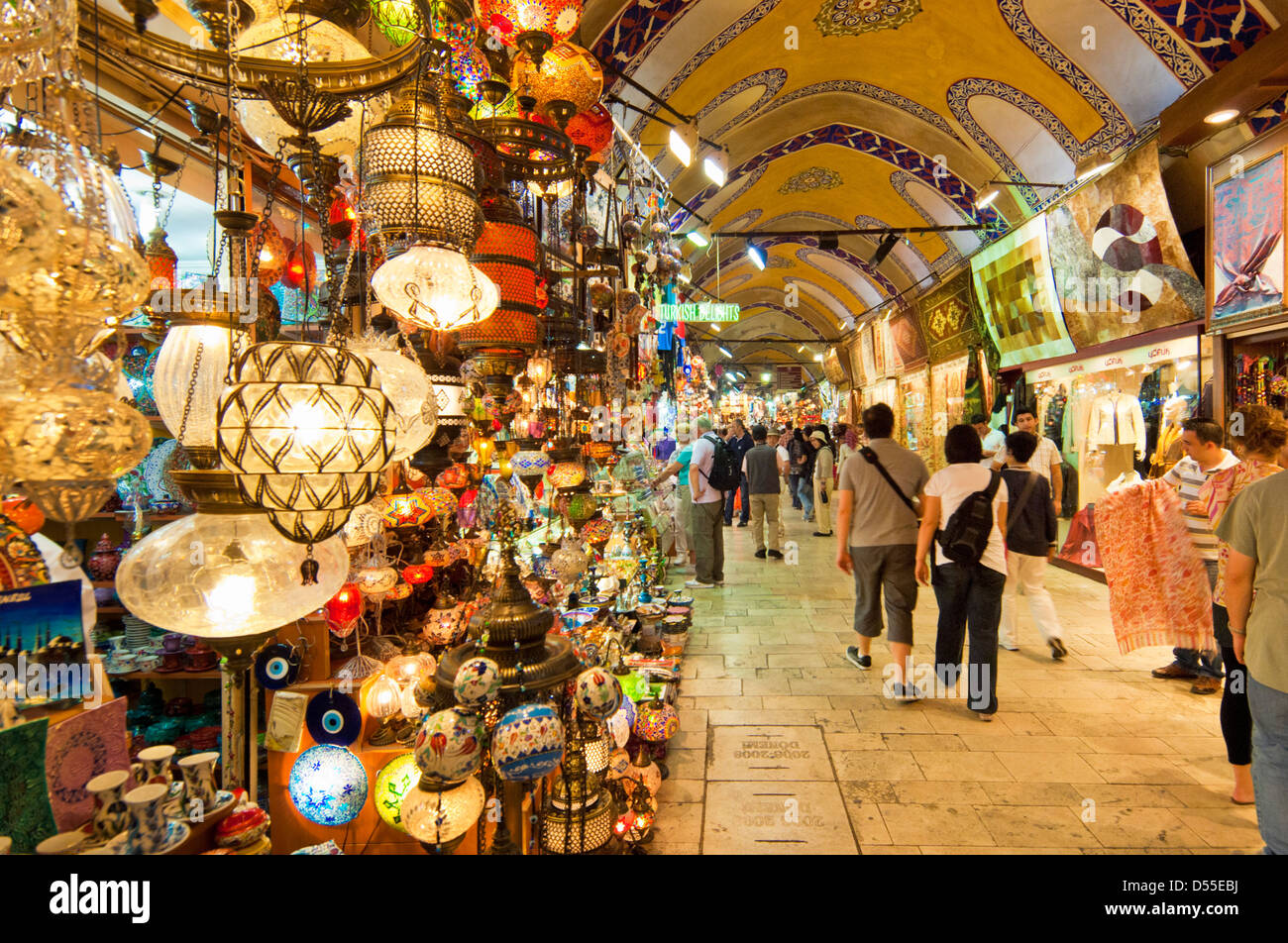 Kapalıçarşı (Grand Bazaar)