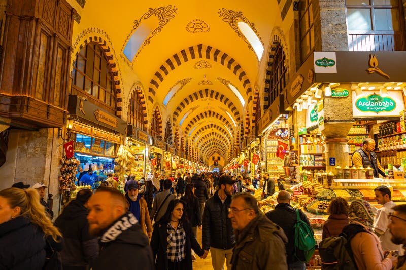 Mısır Çarşısı (Spice Bazaar)