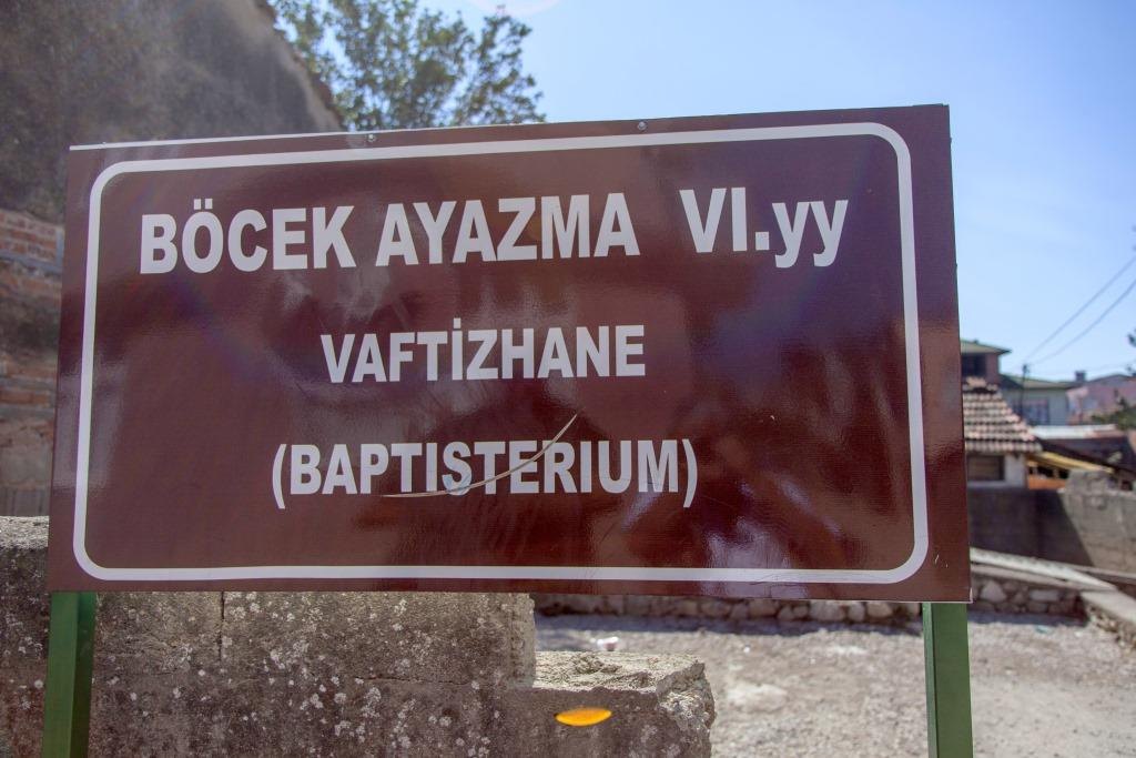 Böcek Ayazması & Manastır İzleri