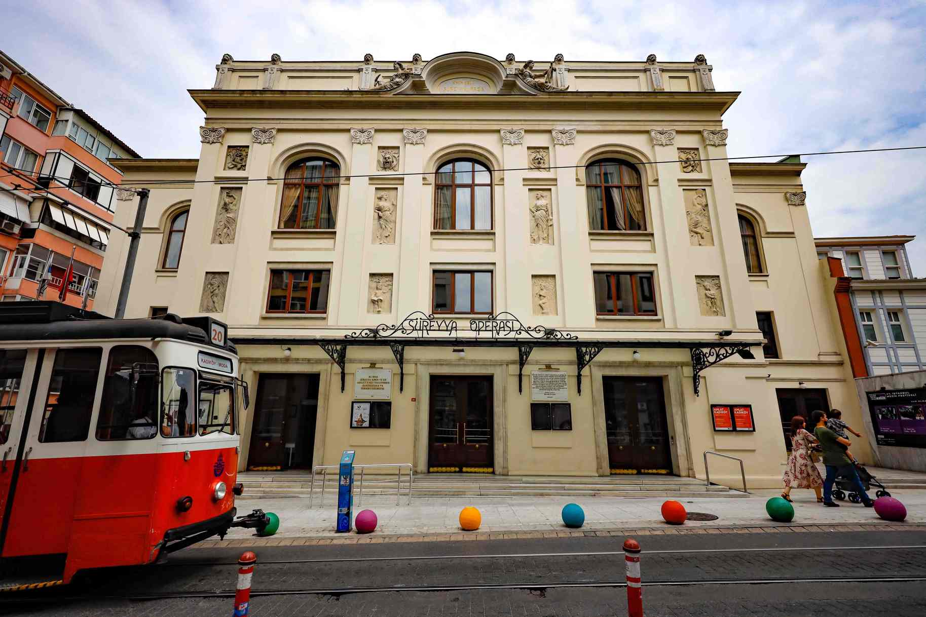 Moda Sahili gün batımı çay bahçesi İstanbul