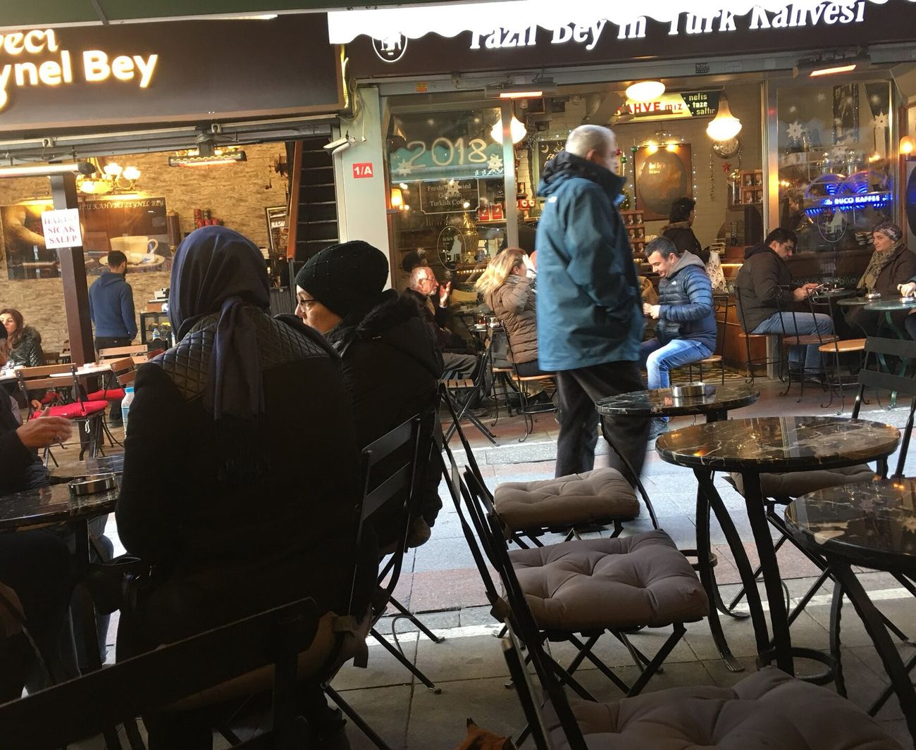 Caferağa Mahallesi vegan bohem cafe