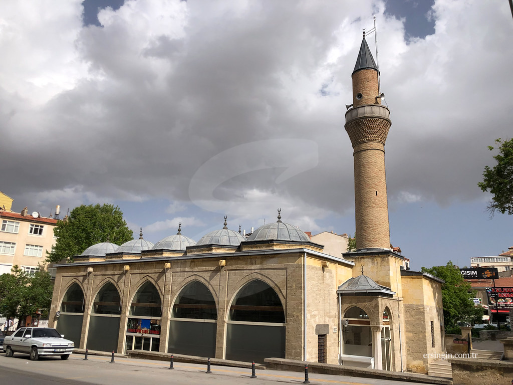 Yunus Emre Külliyesi türbe sufi