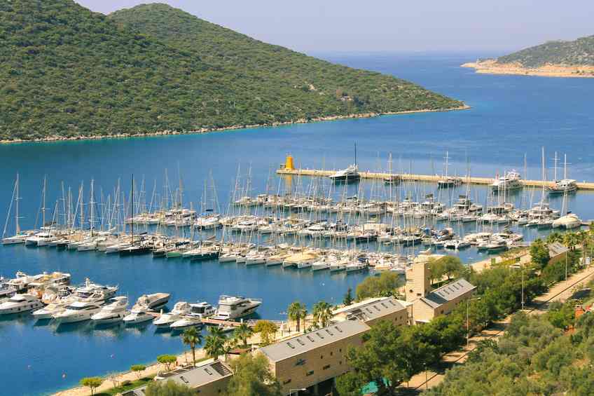 Kaş Marina Setur lüks yat butik