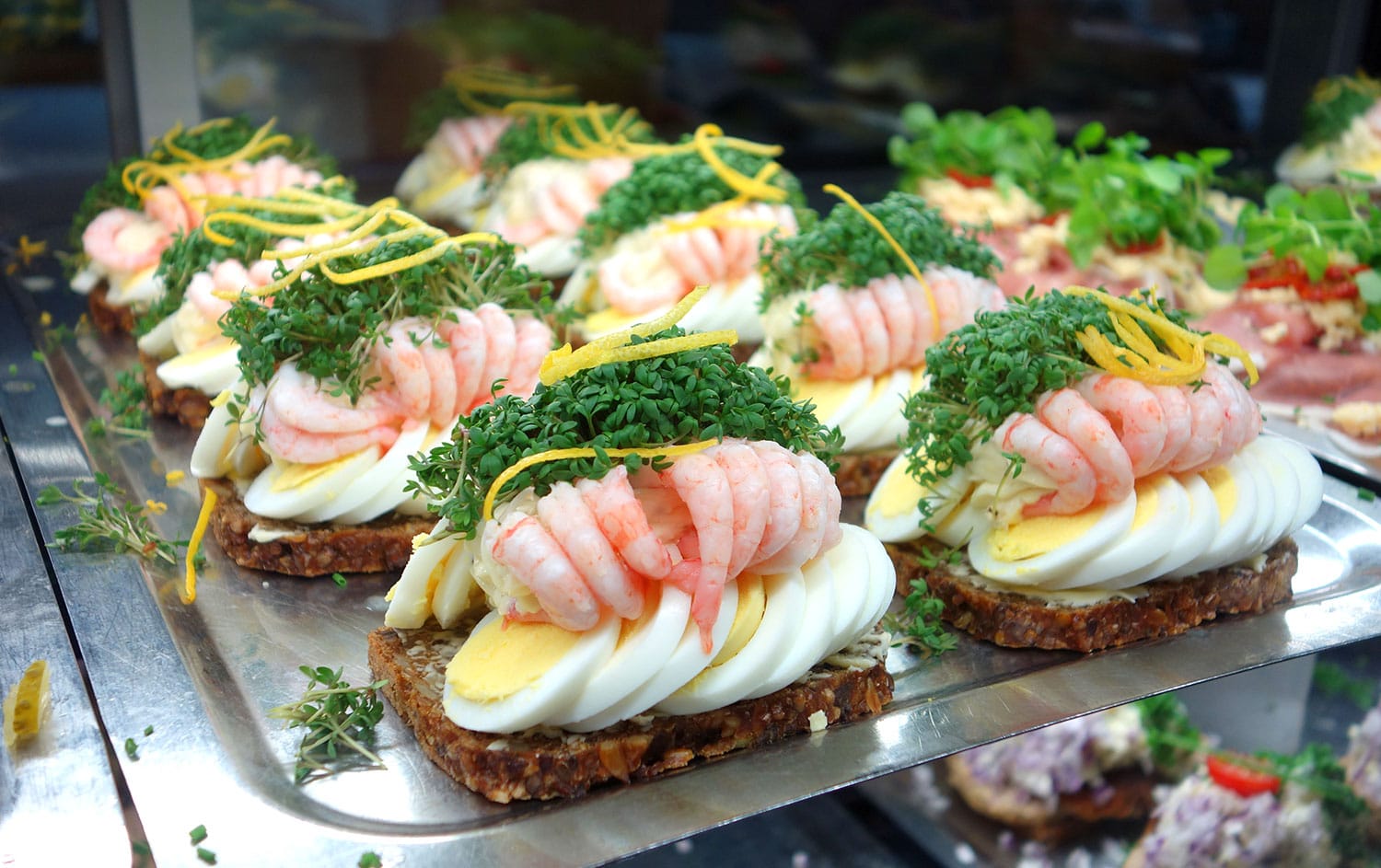 Smørrebrød (açık sandviç klasiği)
