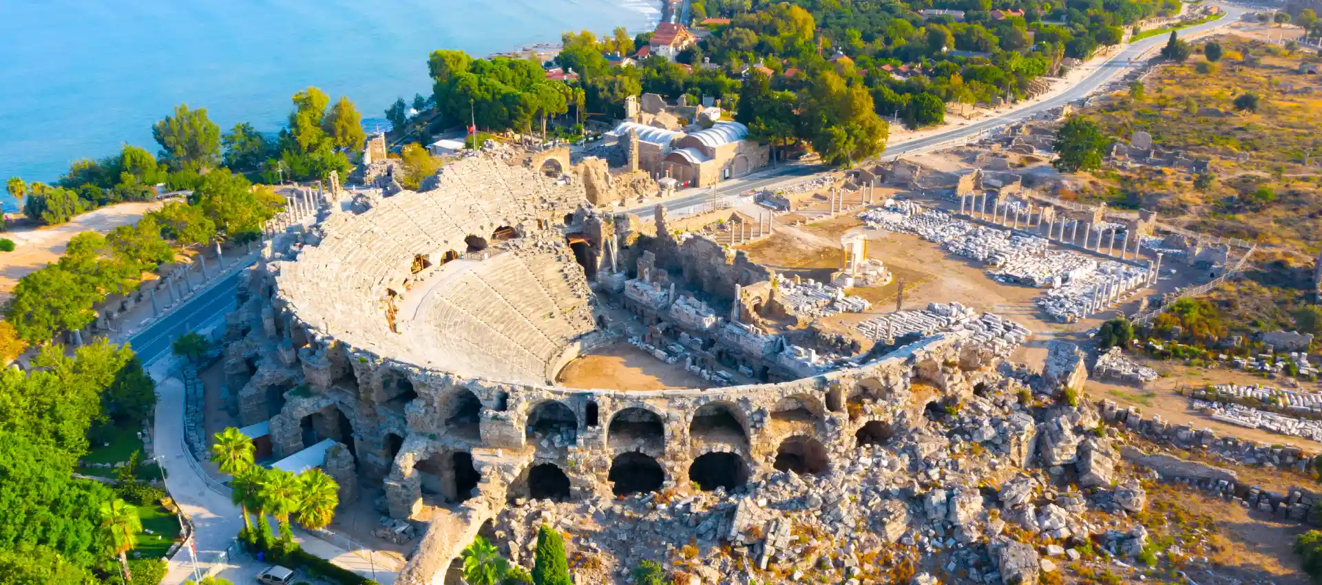 Side Tiyatrosu 15000 kişi Roma antik