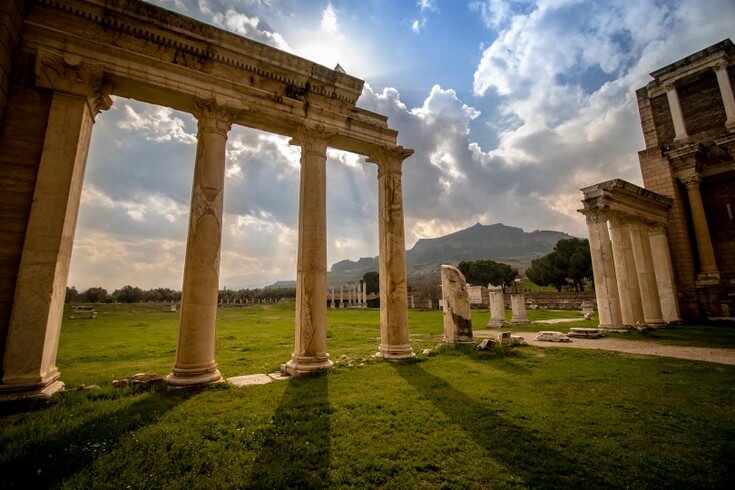Salihli termal SPA üzüm bağı