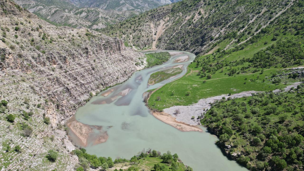 Uludere köy sınır geleneksel taş ev