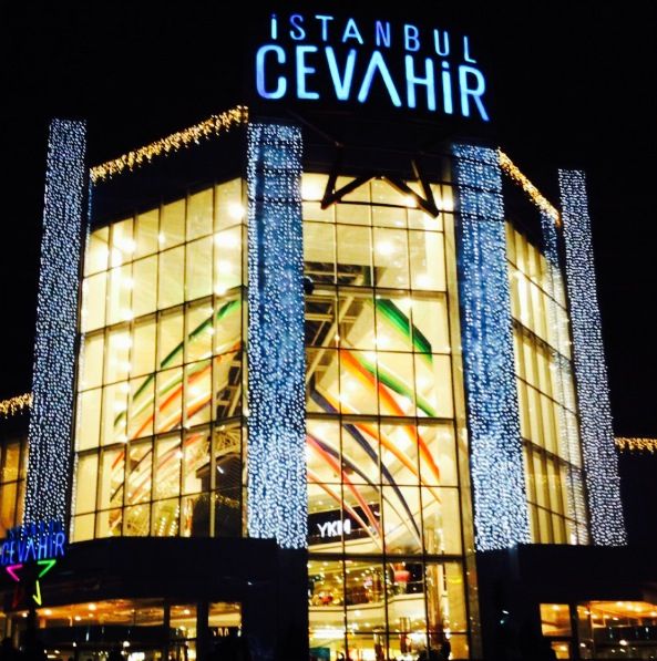Cevahir AVM 230 mağaza alışveriş merkezi