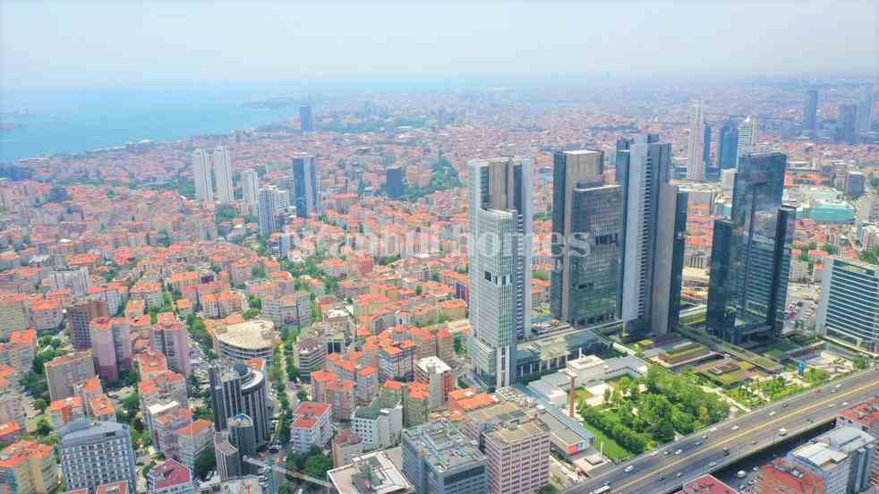 Mecidiyeköy iş finans ulaşım merkezi