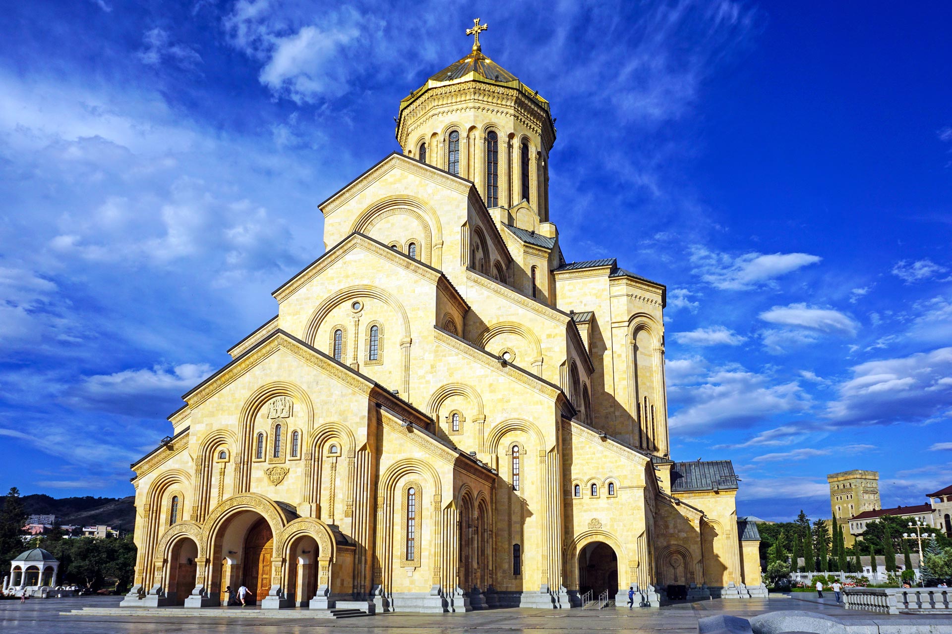 Sameba (Holy Trinity) Katedrali