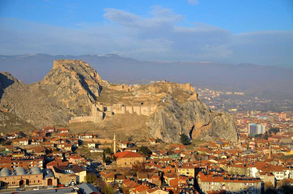 Tokat Kalesi tepe şehir manzara