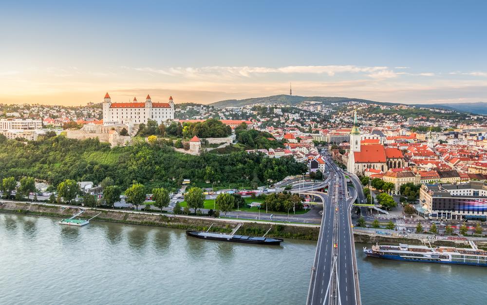 Bratislava, Slovakya — 2 gün (Bütçe, Tarih)