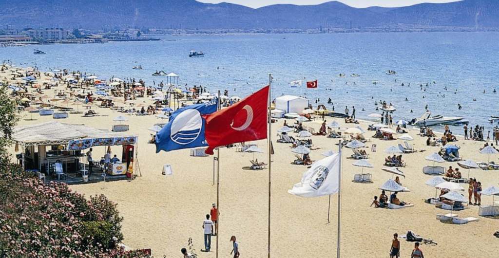 Burhaniye, Türkiye — 2 gün (Yerel, Sahil)