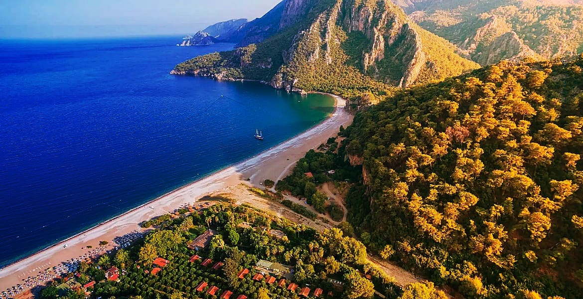 Çıralı, Türkiye — 3 gün (Yerel, Sahil)