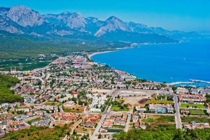 Kemer, Türkiye — 4 gün (Yerel, Sahil)