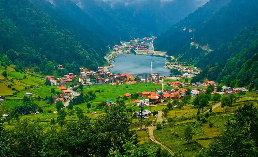 Uzungöl cami dağ göl klasik Karadeniz fotoğraf