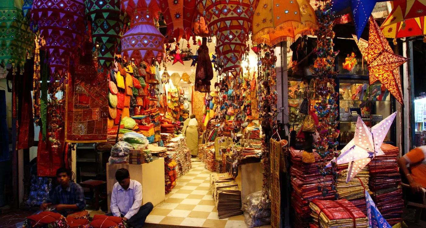 Kinari Bazaar & Eski Şehir