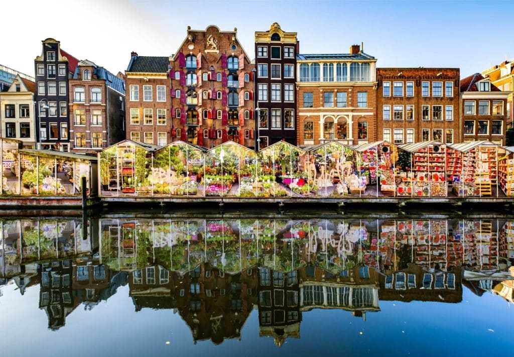 ucuzakesfet.com/amsterdam-bloemenmarkt-cicek-pazari