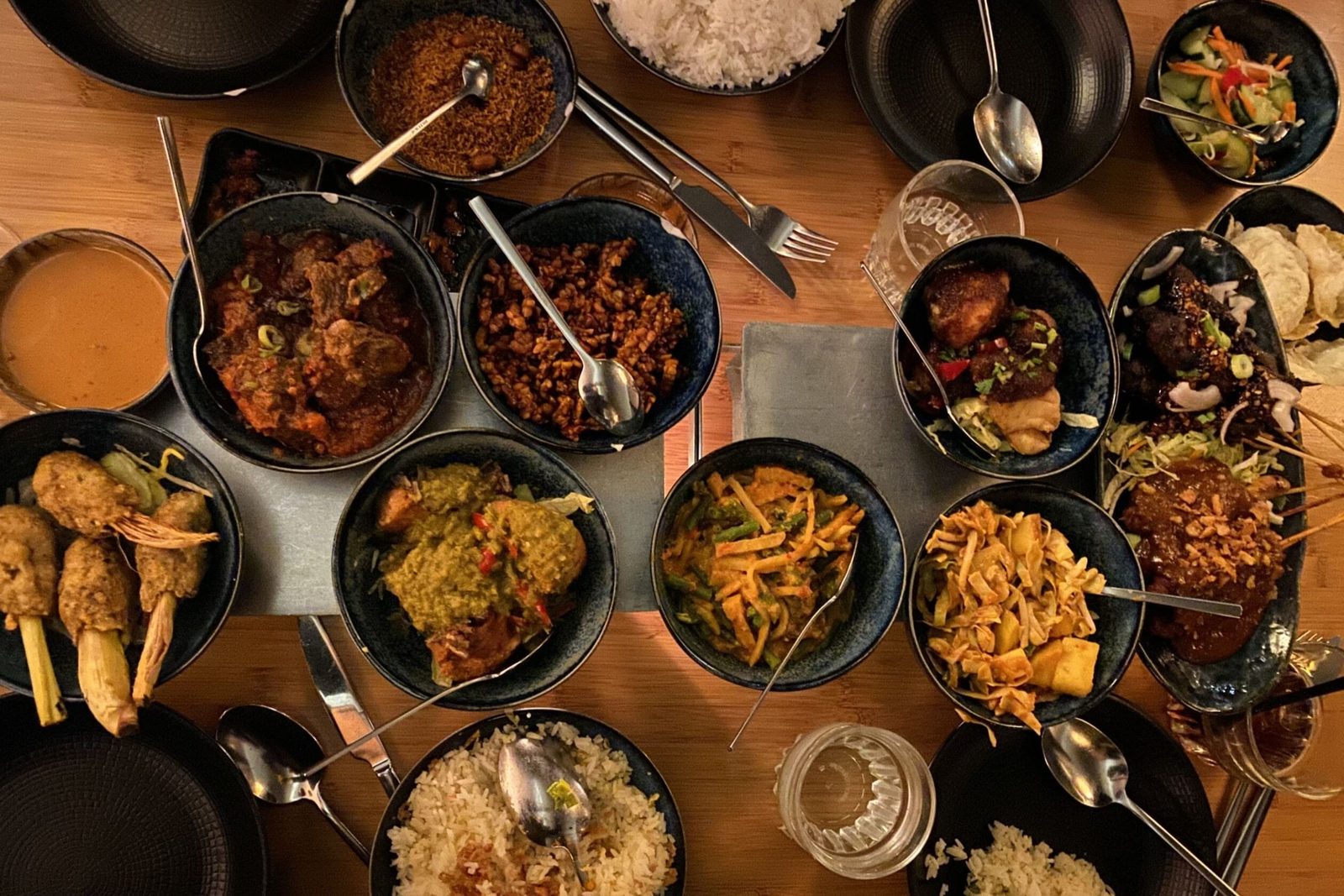 ucuzakesfet.com/amsterdam-rijsttafel