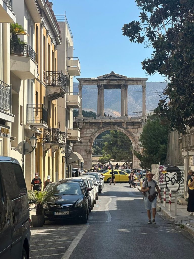 ucuzakesfet.com/atina-plaka-mahallesi