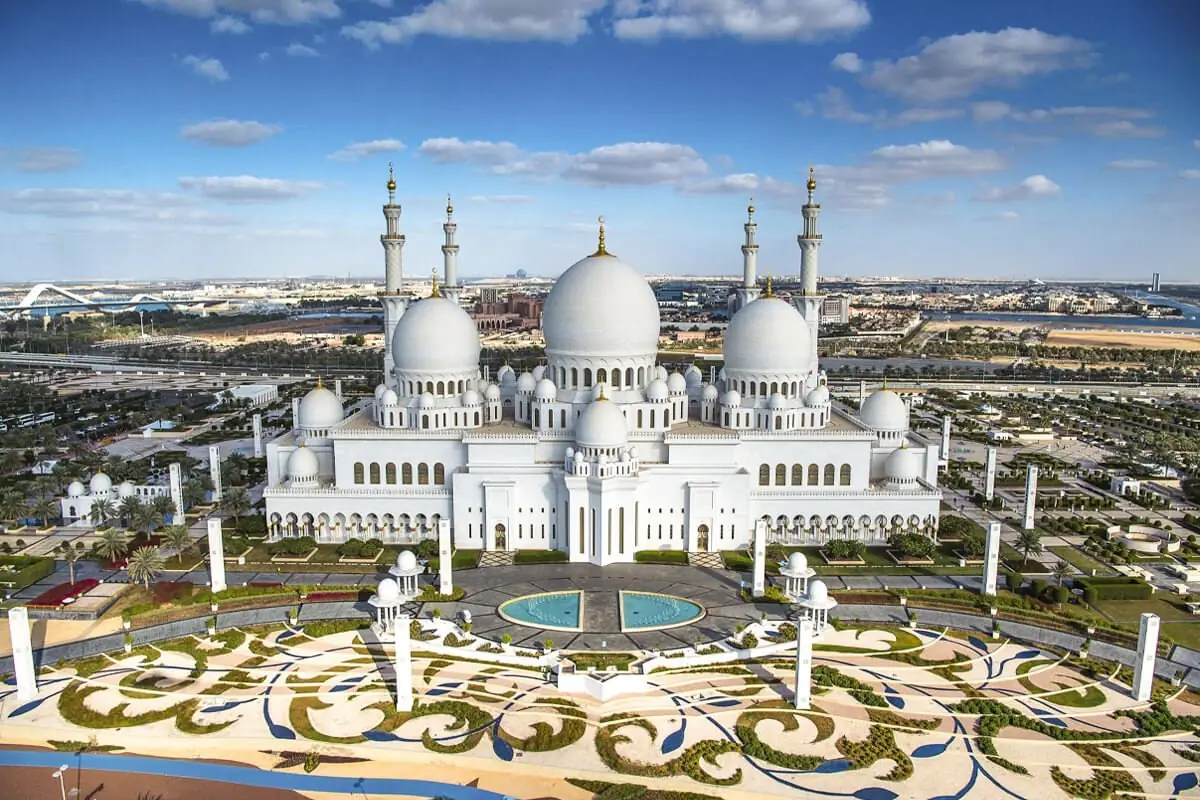 Şeyh Zayed Ulu Camii (Abu Dabi)
