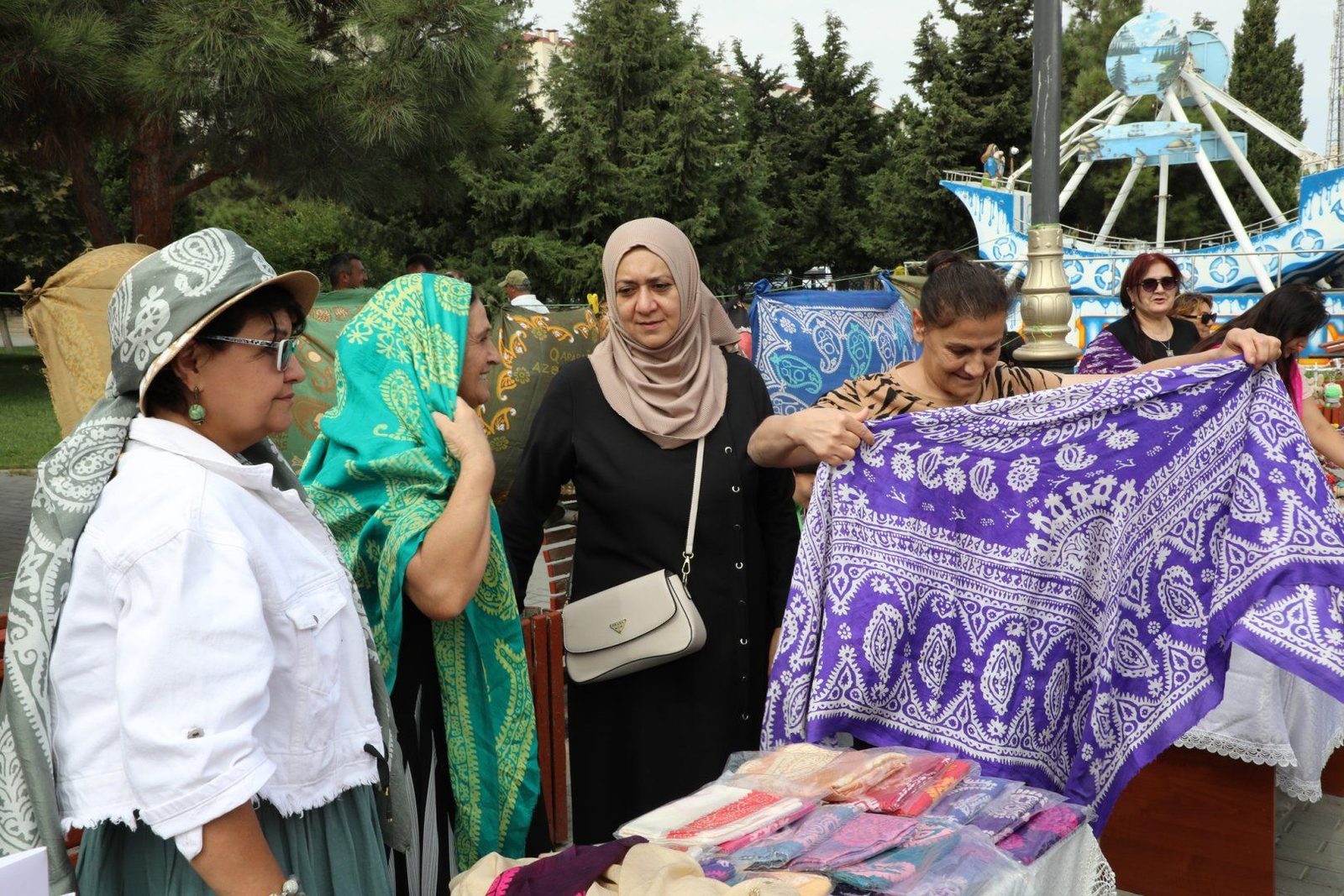 Kelağayı (ipek başörtü)