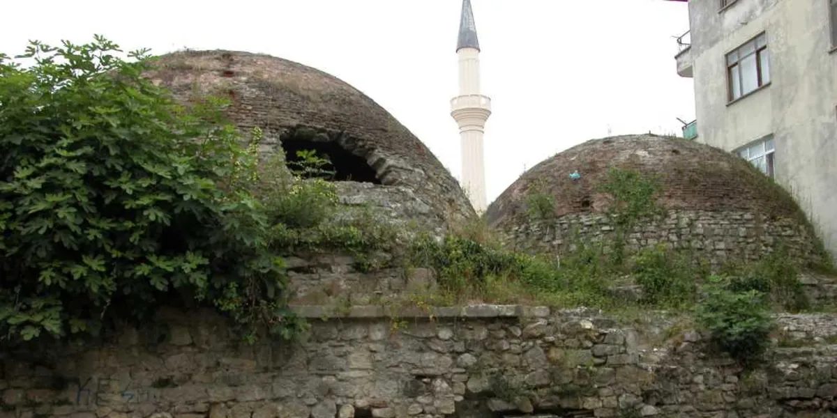 Bergama Çifte Hamam (Bergama)