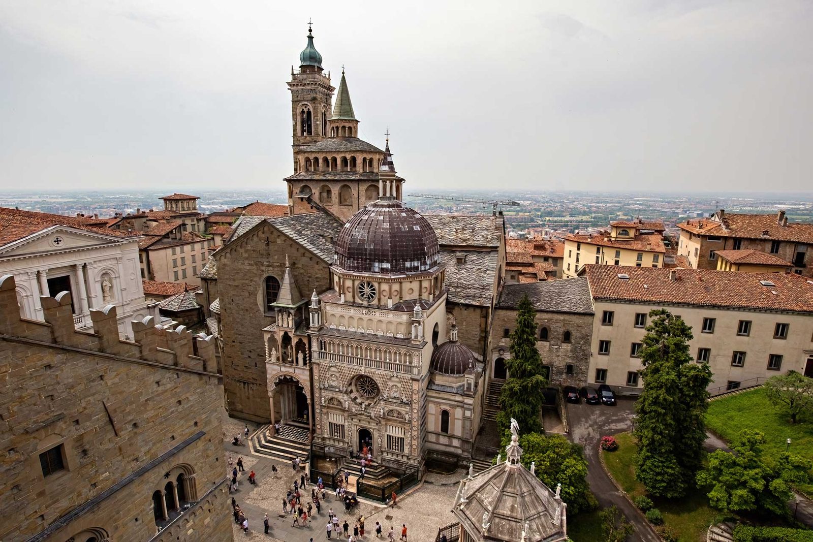 ucuzakesfet.com/bergamo-duomo