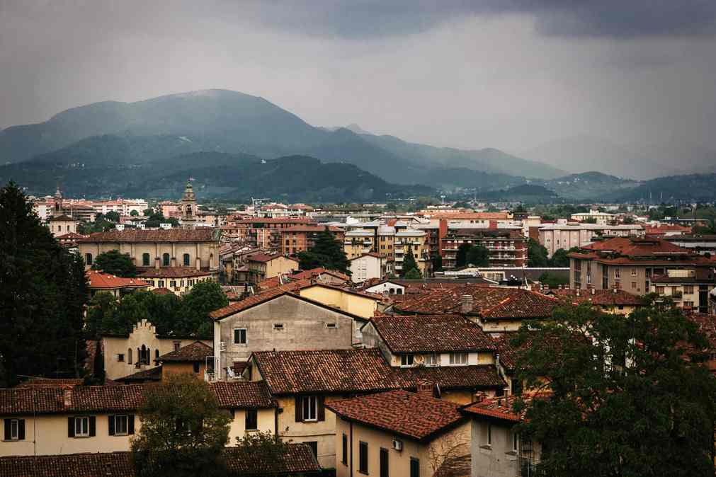 ucuzakesfet.com/bergamo-strachitunt
