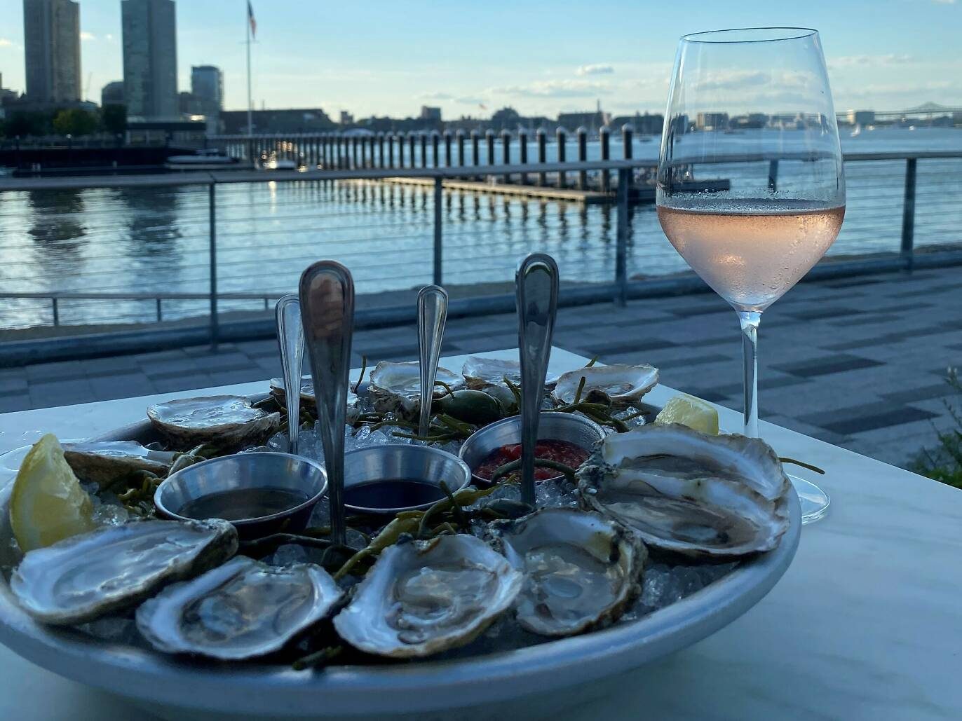 Oysters (istiridye)