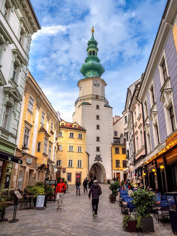 ucuzakesfet.com/bratislava-michalska-brana