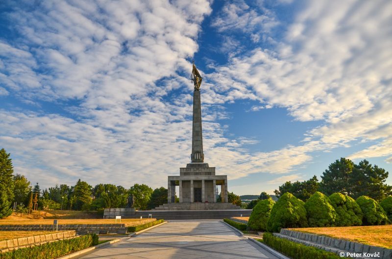 ucuzakesfet.com/bratislava-slavin-aniti