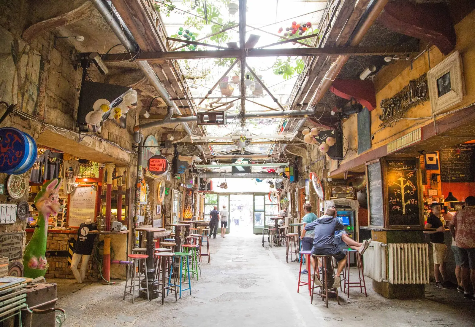 Budapeste: ruin barlar szimpla kert