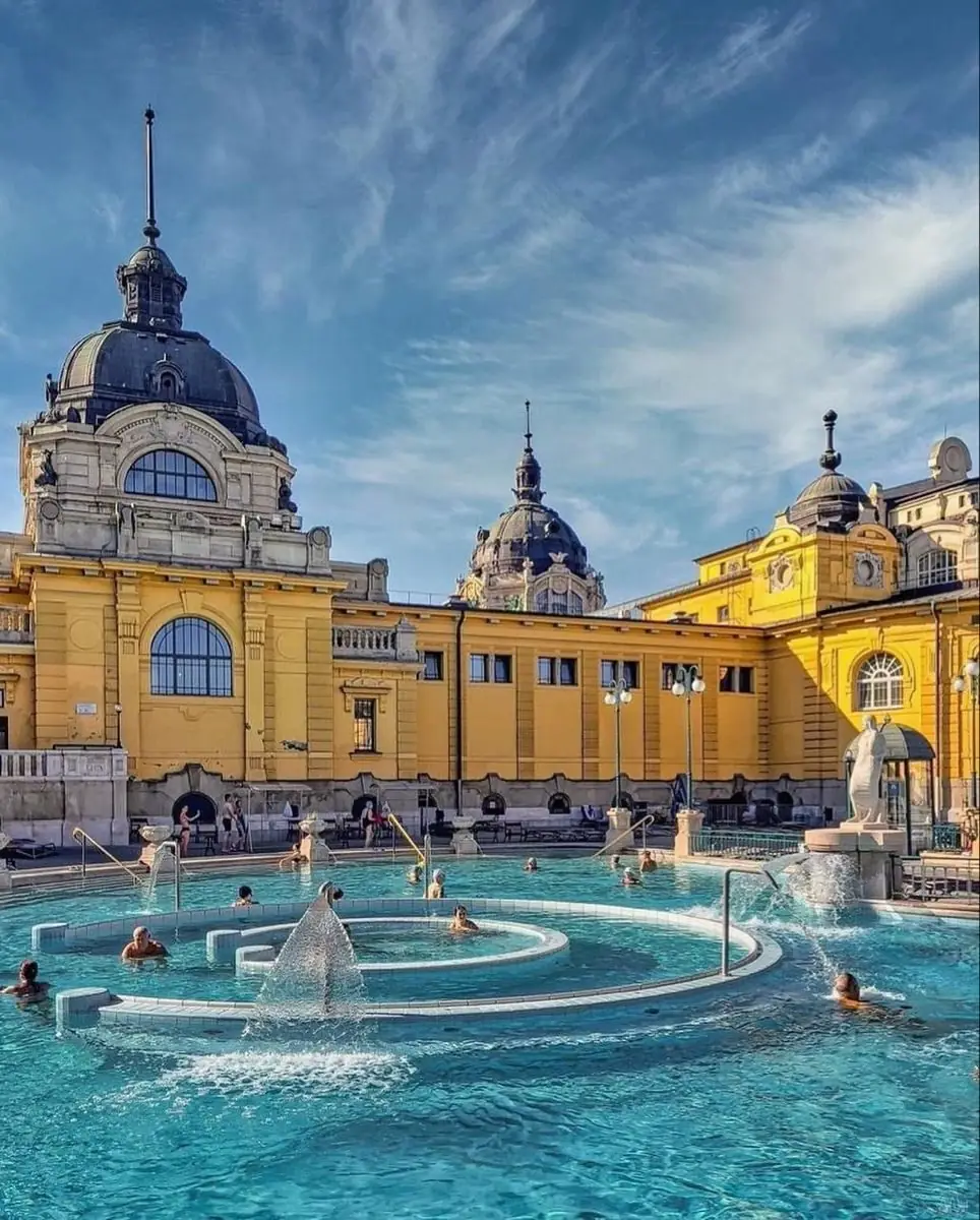 Budapeste: szechenyi termal banyosu