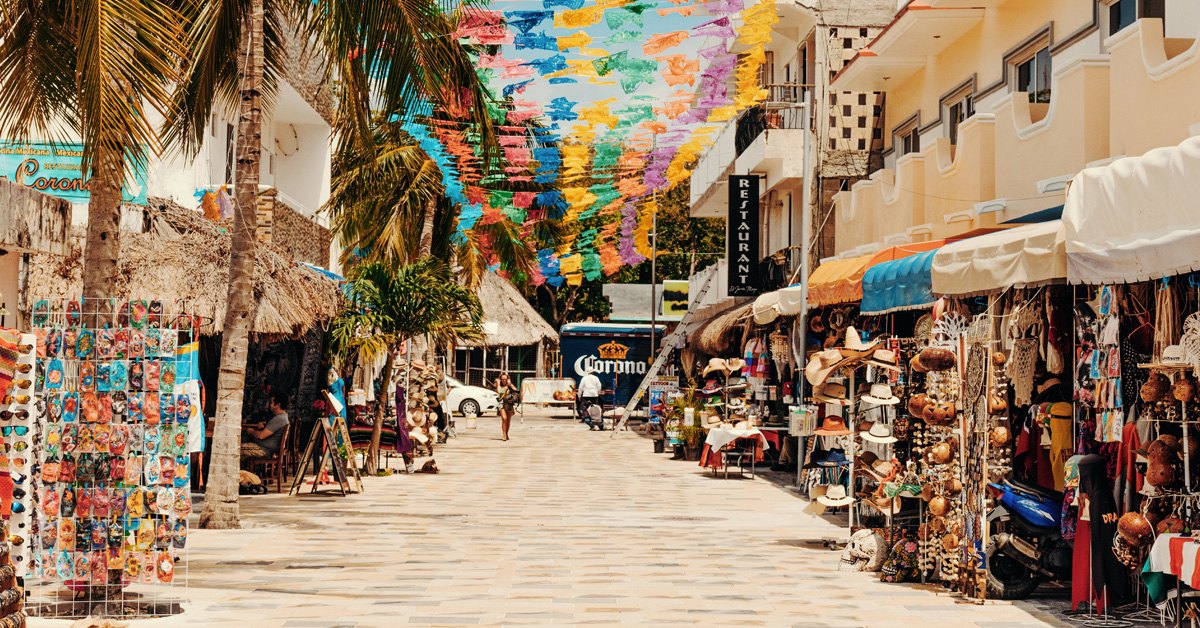 El Centro & Mercado 28